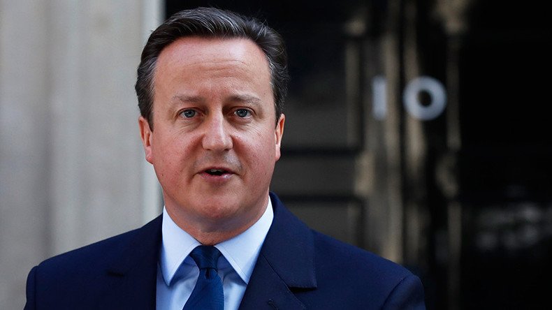 Pig farmer or 007? Twitter gives Cameron career advice as legacy crumbles