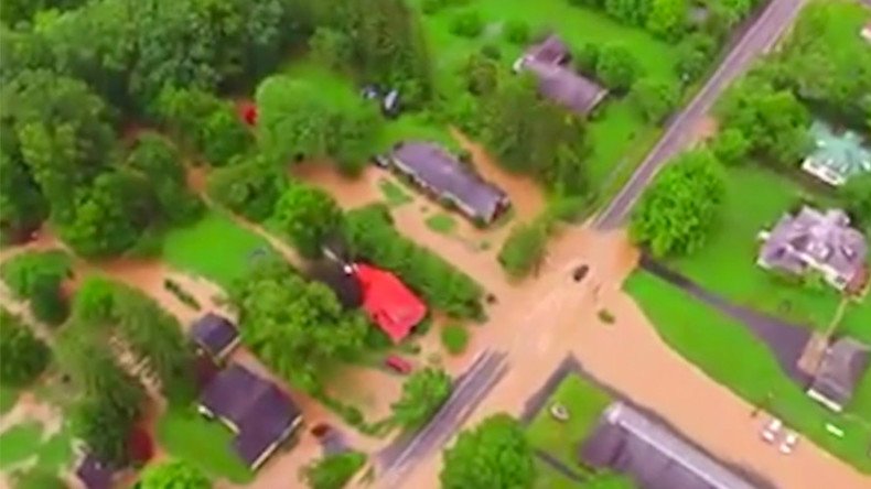 23 dead in West Virginia flooding, hundreds still stranded (PHOTOS, VIDEO)