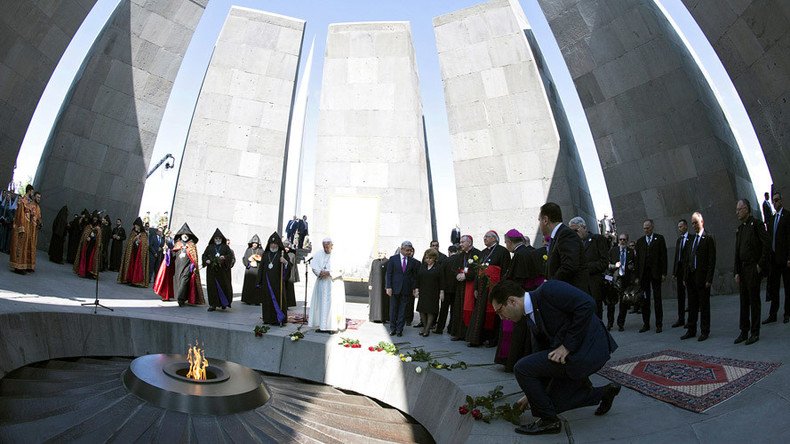 Pope Francis visits Armenian genocide memorial, holds mass denouncing ‘denialist policies’ (VIDEO)