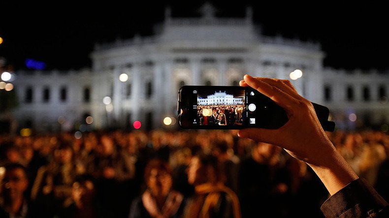 Camera police? Apple might soon make it possible to block recording video at concerts