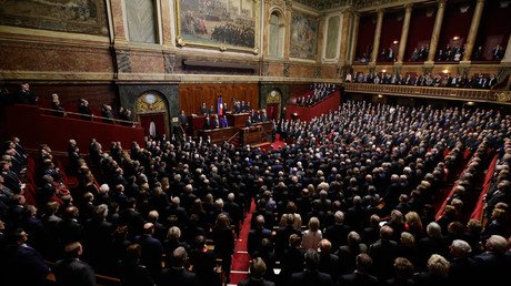 French Senate supports resolution to lift EU sanctions against Russia 