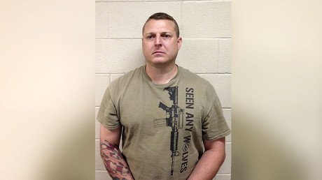 US Army major brandishes gun, threatens to kill Muslims attending mosque during Ramadan