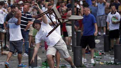 Alcohol banned at Euro 2016 fan zones, 'sensitive' areas after fan clashes 