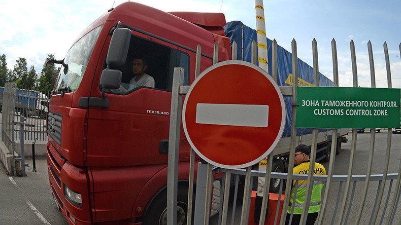 Ukraine to limit transit of Russian goods in response to Kremlin 