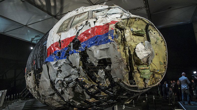 Russia reaffirms commitment to cooperate with Dutch MH17 crash investigators 