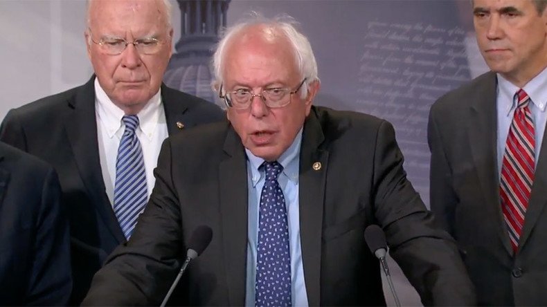 Money tossed on Senate floor as Vermont’s Sanders and Leahy protest federal GMO bill