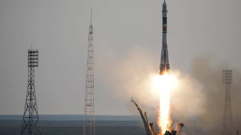 Russia's brand new Soyuz rocket lifts off from Baikonur, taking 3-man crew to ISS (VIDEO)
