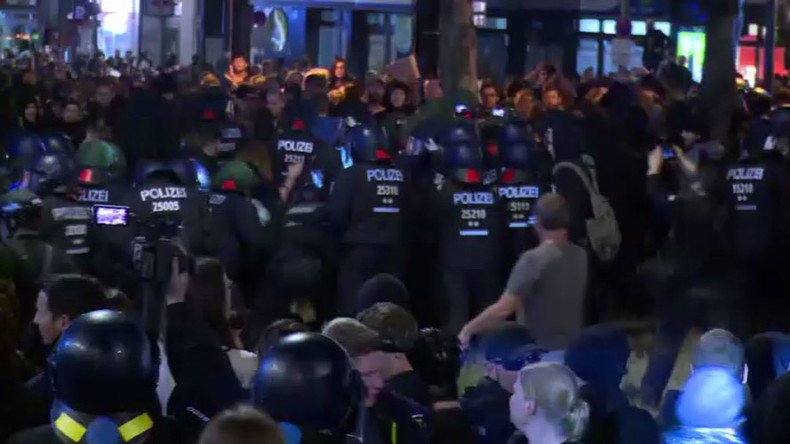 Leftist riot in Berlin: Over 120 policemen injured, 86 civilians ...