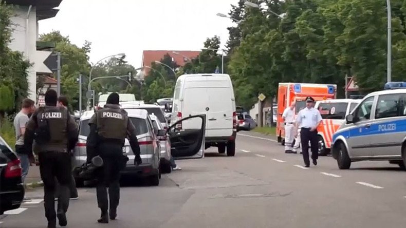 Police storm Stuttgart law firm after reports of gunman, find 2 bodies inside 