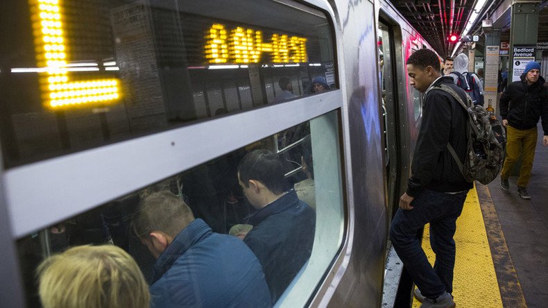 Power outage disrupts New York subway on blackout anniversary