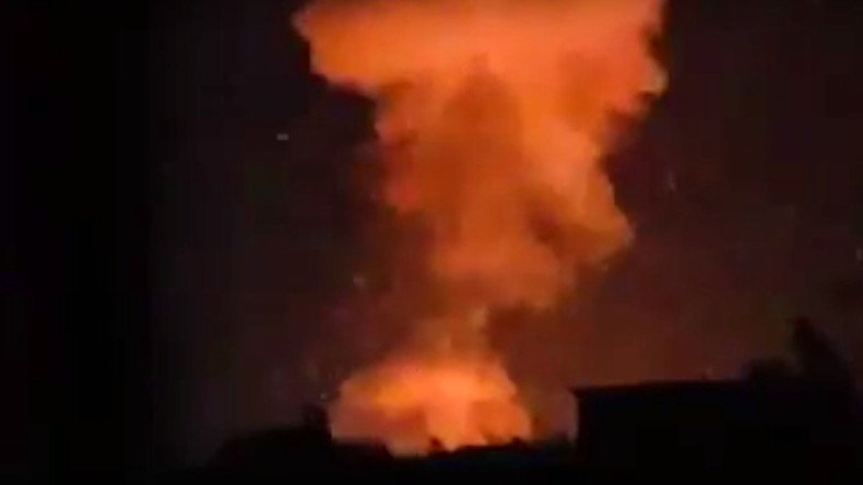 Huge blast rocks arms factory near Aleppo as ISIS, Al-Nusra shell city & attack Syria troops (VIDEO)
