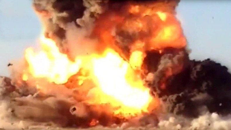 Iraqi forces blow up ISIS suicide truck heading for compound using RPG (VIDEO)