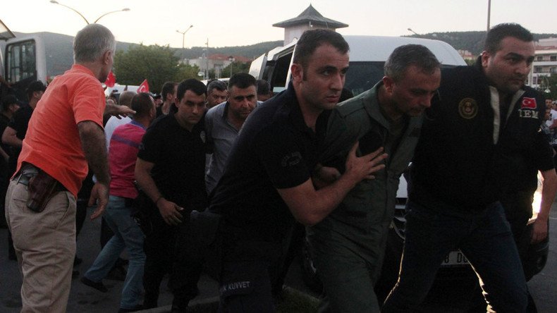 Arrests after coup attempt in Turkey