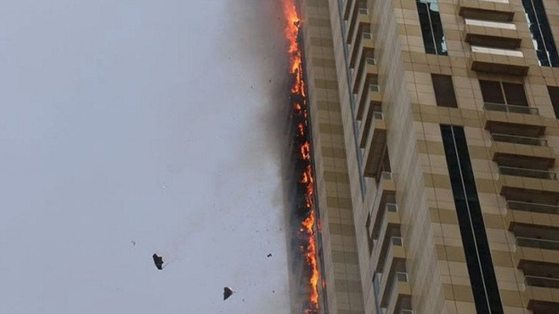 Skyscraper on fire in Dubai (VIDEOS, PHOTOS)