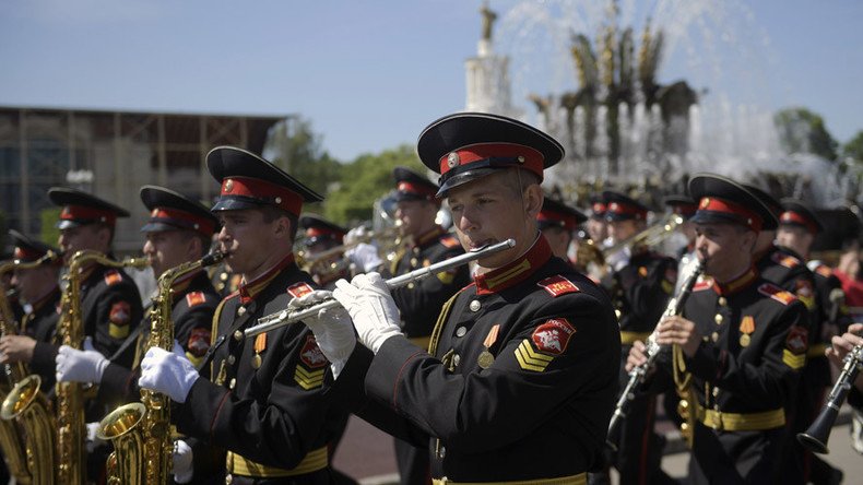 Senators draft bill introducing prison sentences for insulting Russian national anthem