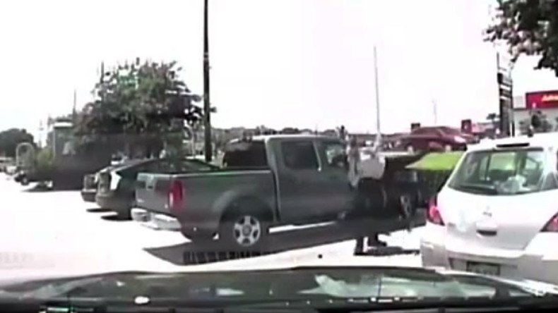 'Violent tendencies': Texas officer brutally arrests female African-American school teacher (VIDEOS)