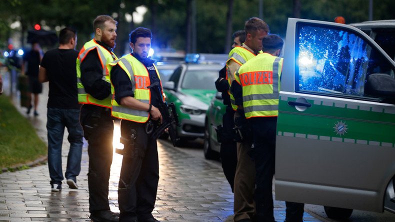 Munich shooting: First videos show people fleeing mall area amid gunfire (VIDEOS)