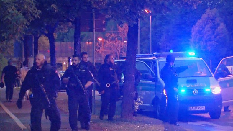 18yo German-Iranian goes on shooting rampage in Munich: Facts known so far