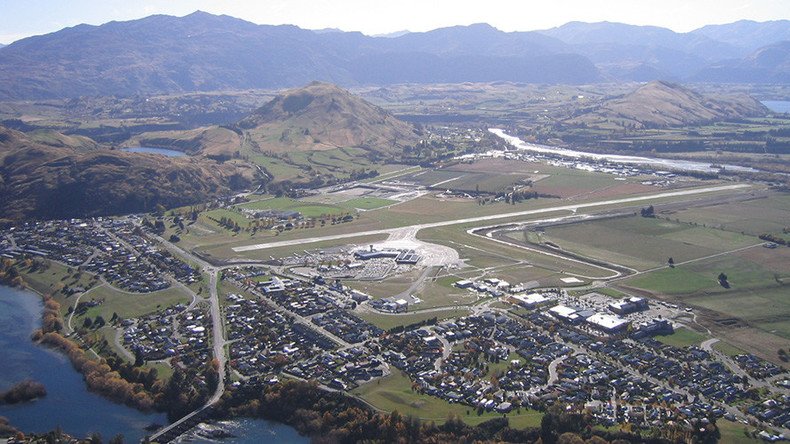 New Zealand airport evacuated after ‘bomb message’ found on plane 