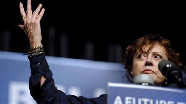 Oscar-winning actress Susan Sarandon is NOT having the time of her life at DNC (VIDEO)