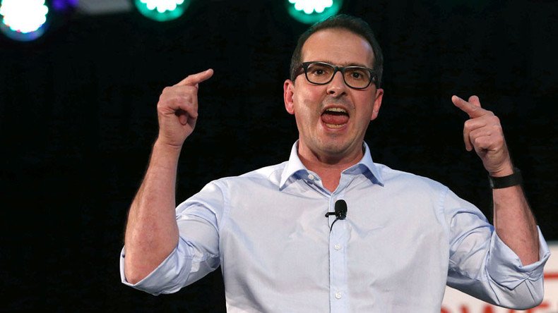 Is Labour leadership challenger Owen Smith just copying Corbyn’s ideas?
