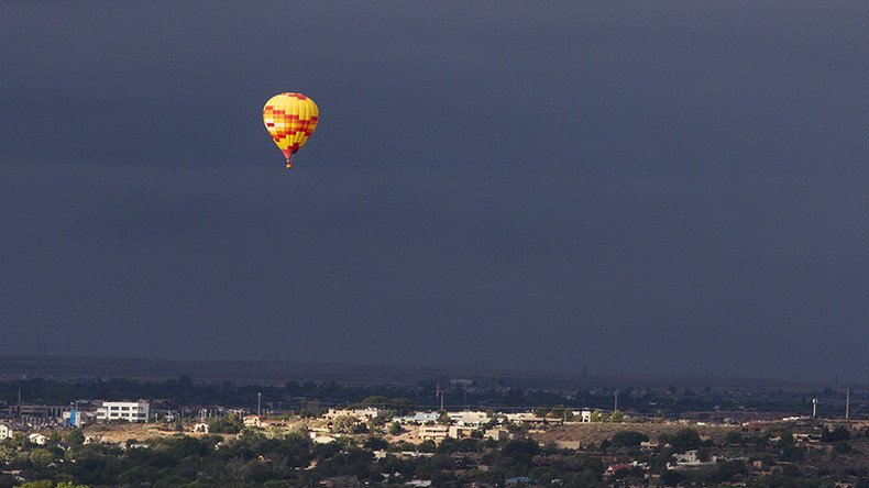 16 dead after hot air balloon crashes and burns in Texas