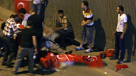 At least 60 dead in attempted Turkish coup as shootouts continue in Ankara & Istanbul