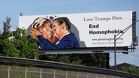Trump and Cruz share a kiss on Cleveland billboard ahead of GOP convention (PHOTO)