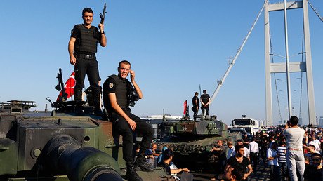 Turkish coup ‘no carte blanche’ for purges, French FM says, as number of arrests reaches 6,000