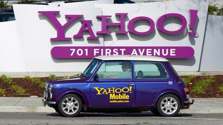Verizon close to acquiring Yahoo - reports