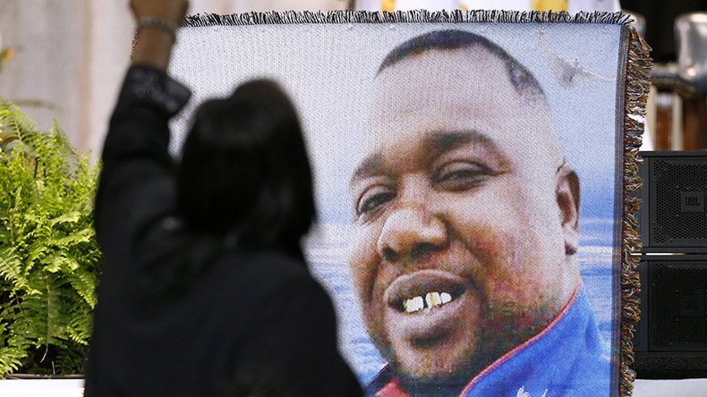 Alton Sterling autopsy results to be sealed – report