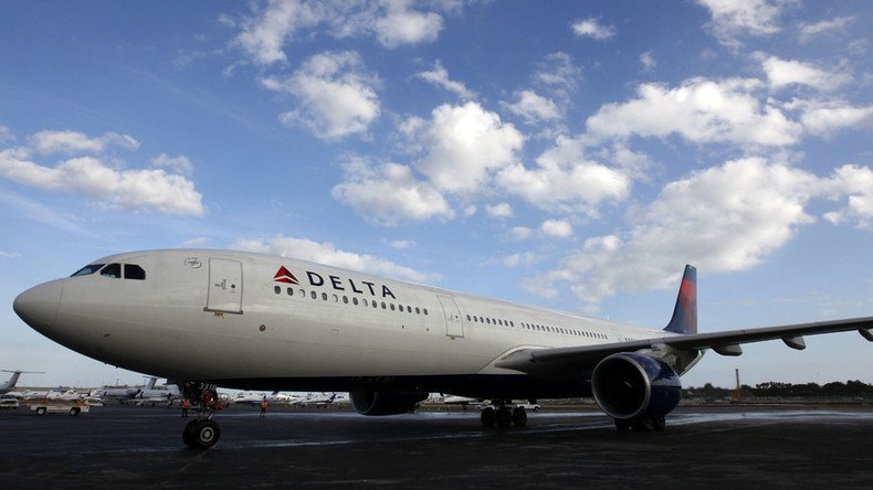 ‘Treated like criminals’: Muslim American couple kicked off Delta flight ‘based on appearance’