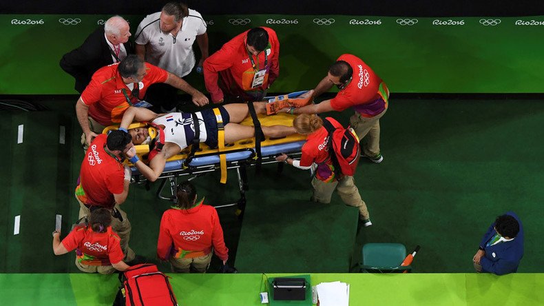 Olympian suffers gruesome leg injury during vault qualifier (GRAPHIC)