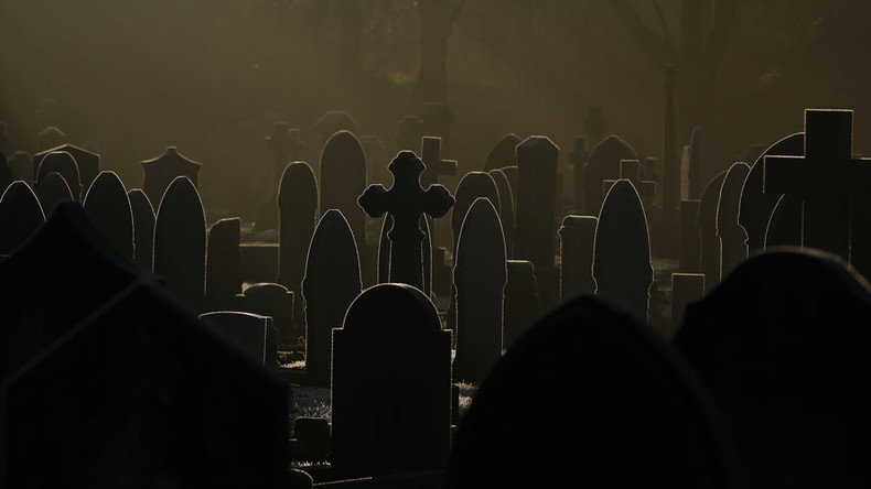 Loved by many: ‘Loving wife’ and ‘longtime girlfriend’ post dueling obituaries for deceased man