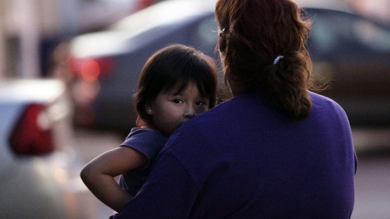 Immigration agents used ‘deceptive’ tactics to detain 120+ women and children – lawsuit 