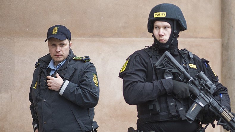 Police arrest man threatening to blow himself up at Danish asylum center