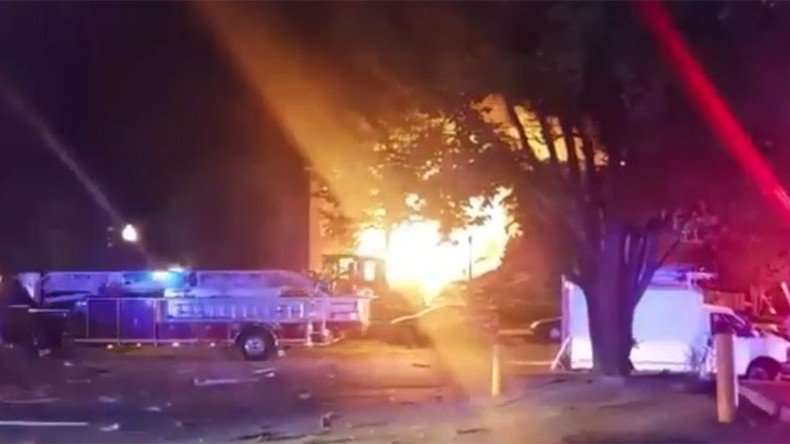 Dozens injured as blaze tears through apartment building in Washington DC suburb (PHOTOS, VIDEOS)