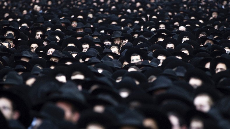 Ultra-Orthodox London Jews raising £1m to stop children from living with ‘irreligious parents’