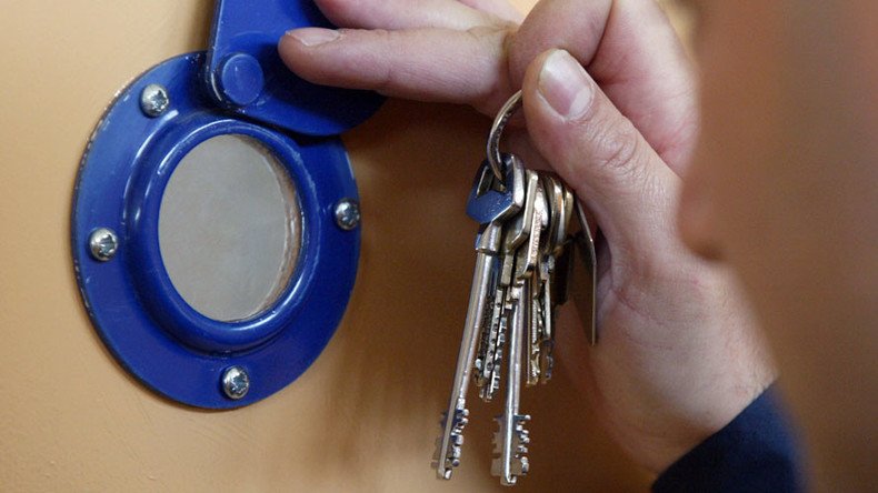 Norway politician gets suspended jail time for locking daughter in homemade cell