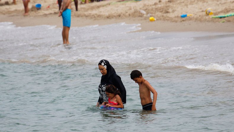 Italy rejects ‘burkini’ ban over terrorism fears, mulls tighter control of mosques