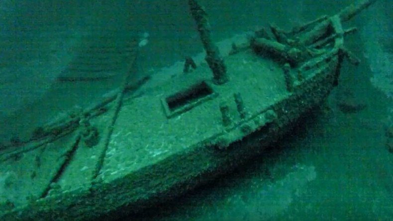 Amazingly intact 18th Century shipwreck discovered on bed of Lake Ontario (VIDEO)