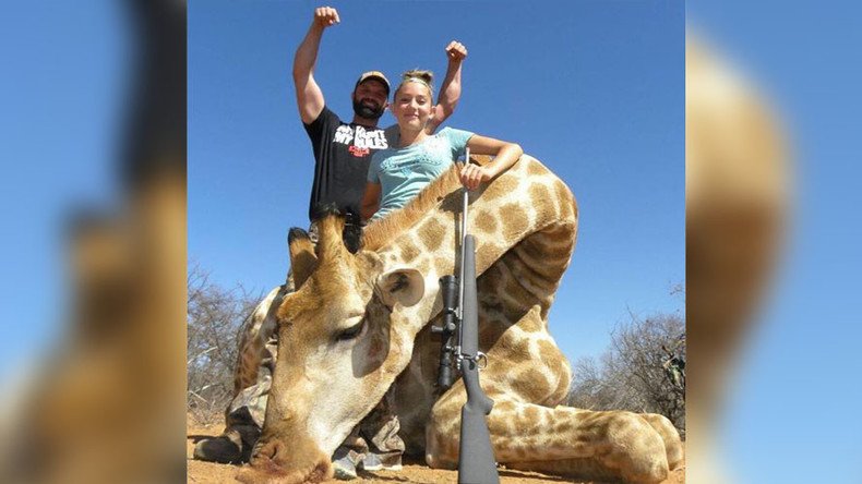 12yo girl under fire over ‘disgusting’ hunting pictures posed with dead zebra, giraffe (PHOTOS)