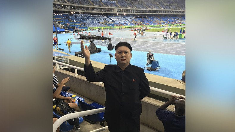 N. Korea leader’s doppelganger at the Olympics & loving it (PHOTOS)