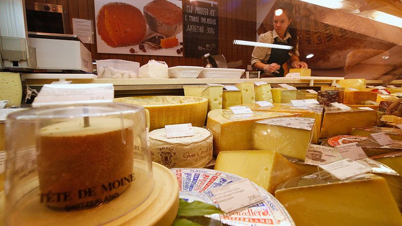 Stacking cheddar: Agriculture Dept buys 11 million pounds of cheese