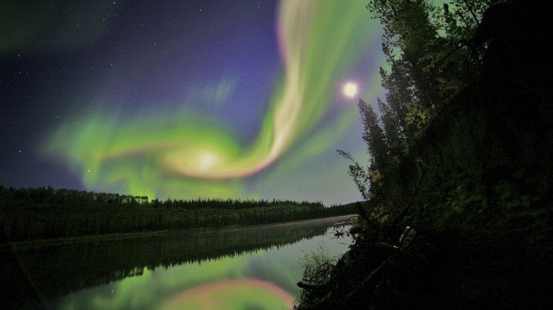 Lawnmower accidentally triggers Northern Lights alert