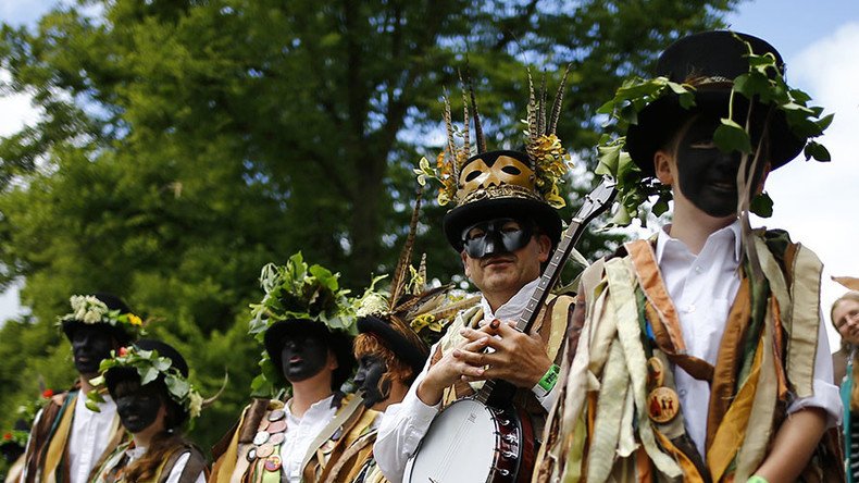 Ritual or racism? Folk festival bans Morris dancers from ‘blacking up’