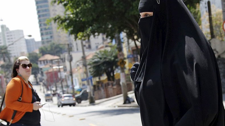 30% of Germans call for burqa ban in public places, 51% want complete prohibition – poll
