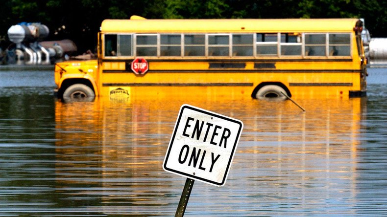 Flash floods ravage Missouri, emergency declared (VIDEOS)