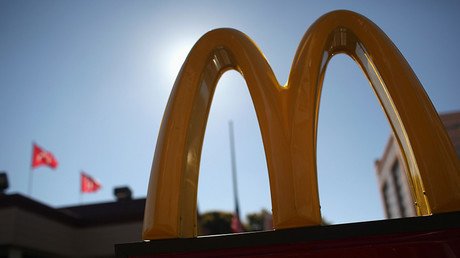 McDonald’s to serve antibiotic-free chicken, sort of