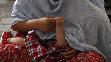 Story of breastfeeding mother accused of ‘squirting’ milk baffles internet